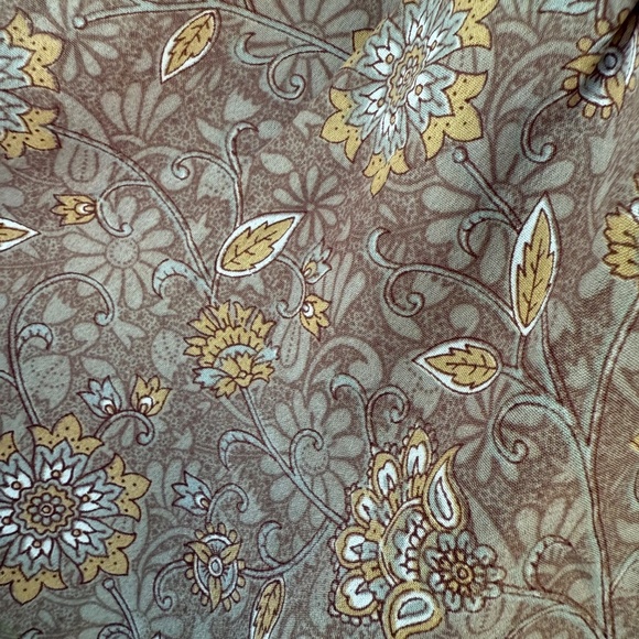 Kantha Bae Silk Shrug - Picture 3 of 5